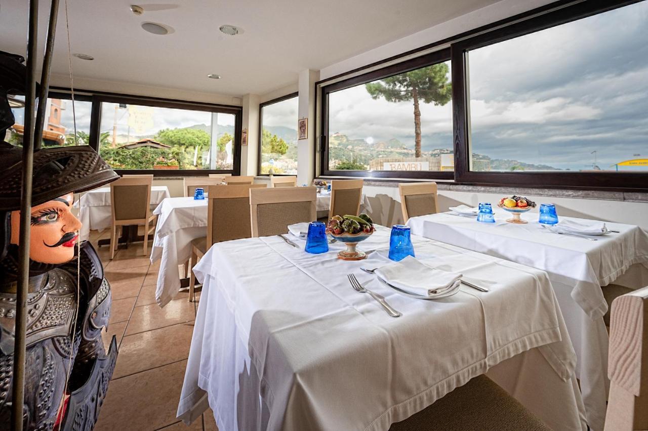 Hotel Sabbie D'Oro Giardini Naxos Exterior photo