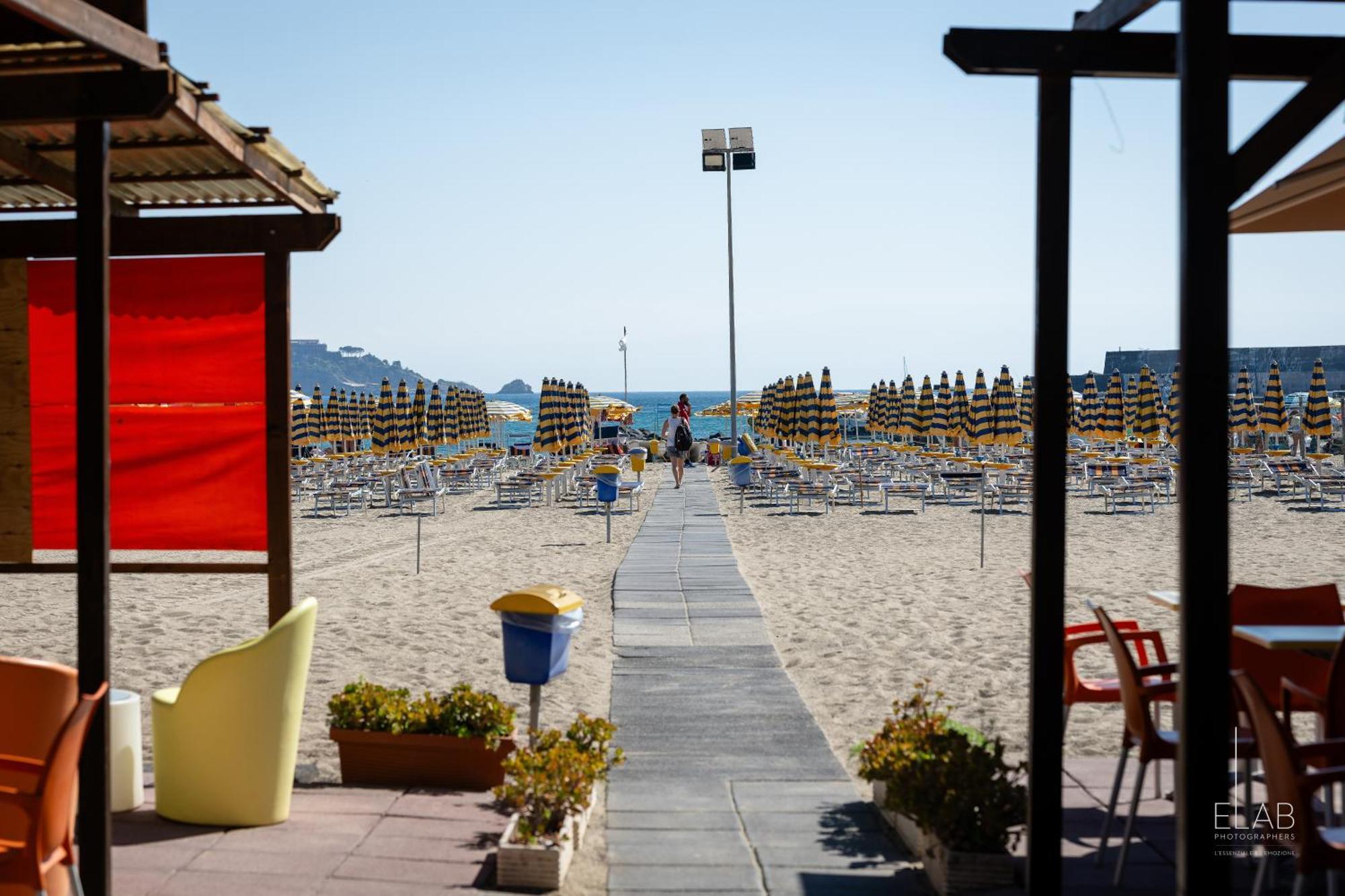 Hotel Sabbie D'Oro Giardini Naxos Exterior photo