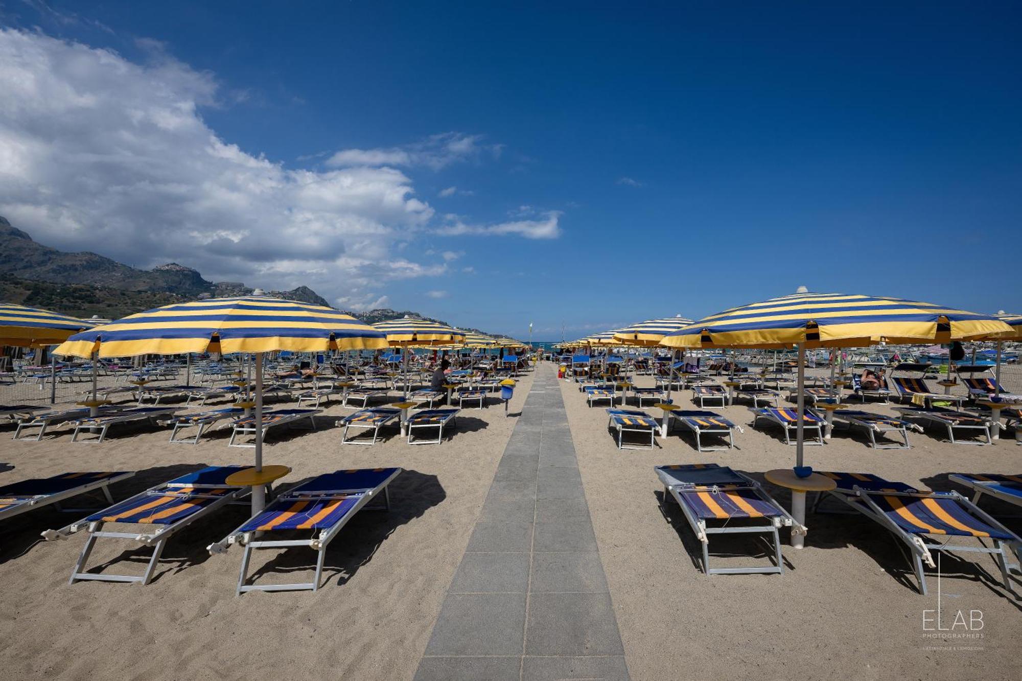 Hotel Sabbie D'Oro Giardini Naxos Exterior photo